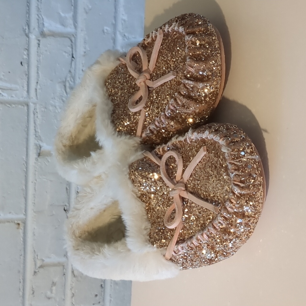 J Crew Crewcuts Girls' glitter-covered moccasin slippers
